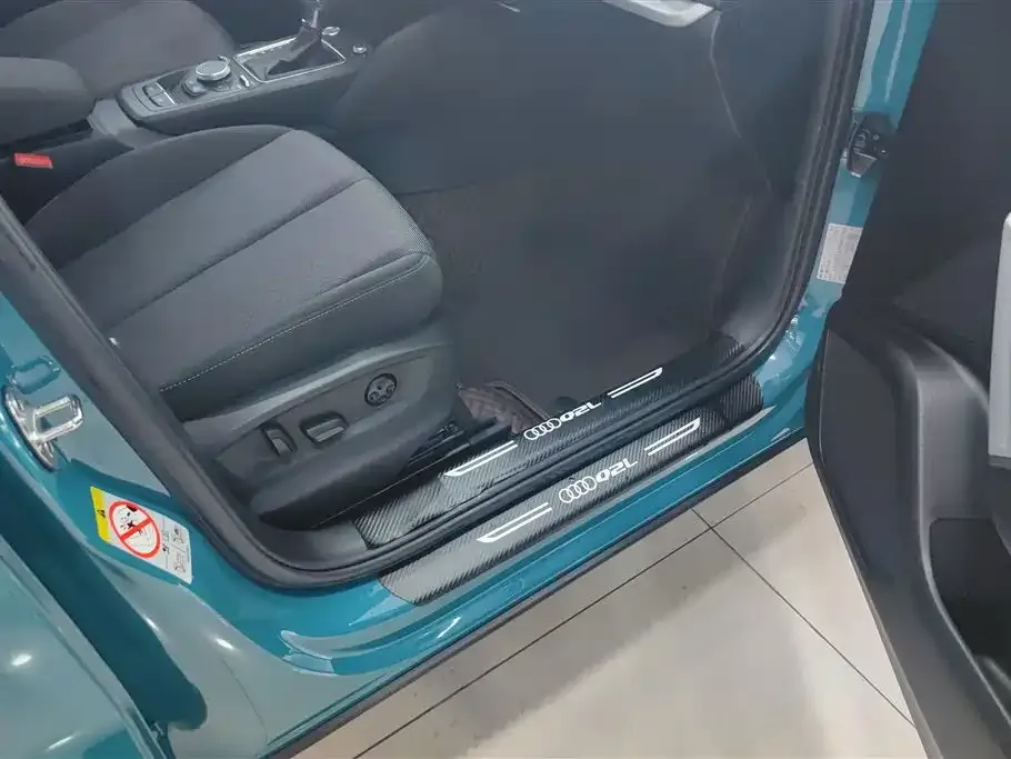 Audi Q2L 2021 из CN, фото 4