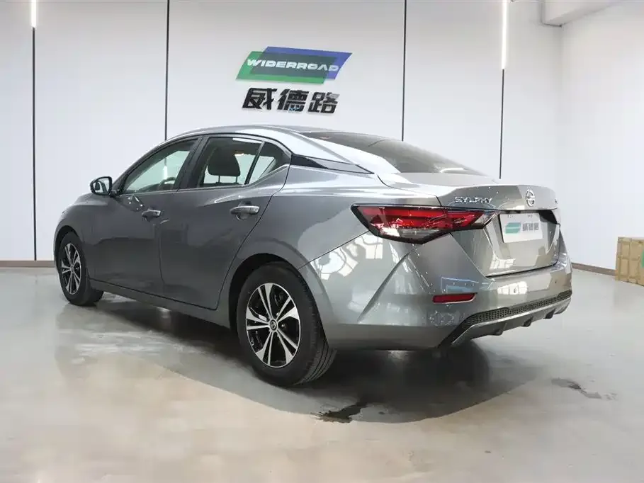 Nissan Sylphy 2022 из CN, фото 2