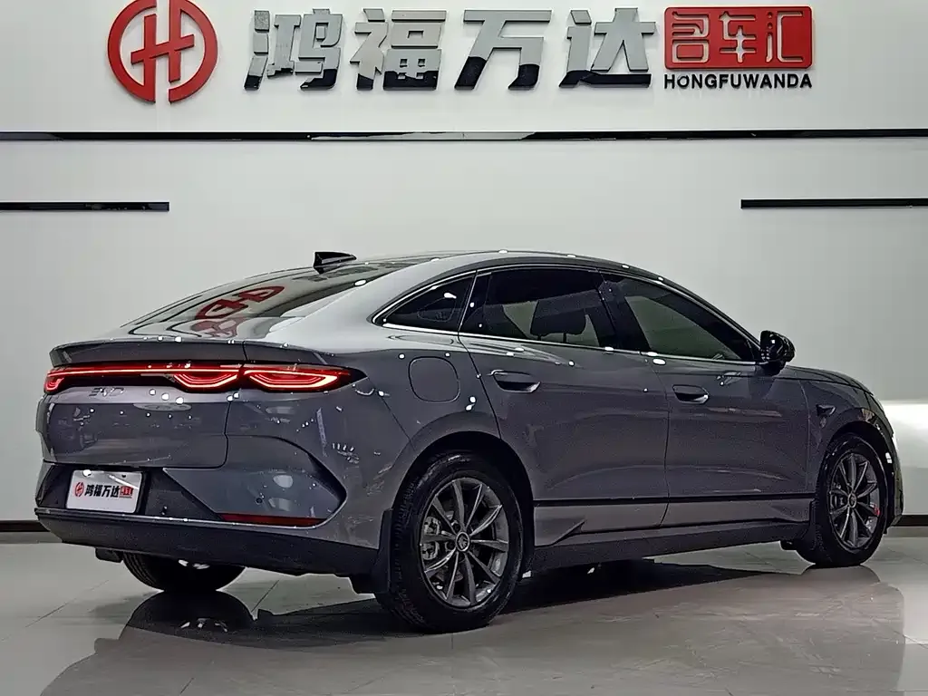 BYD Qin L — фото 8
