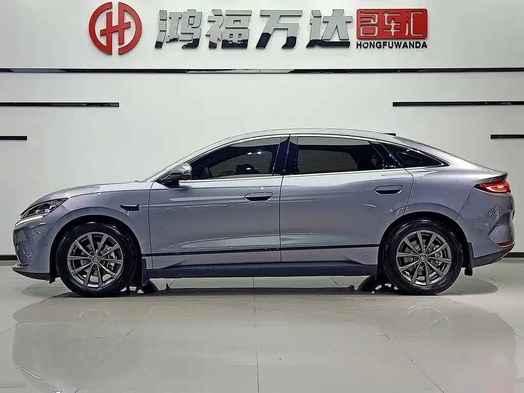 BYD Qin L — фото 4