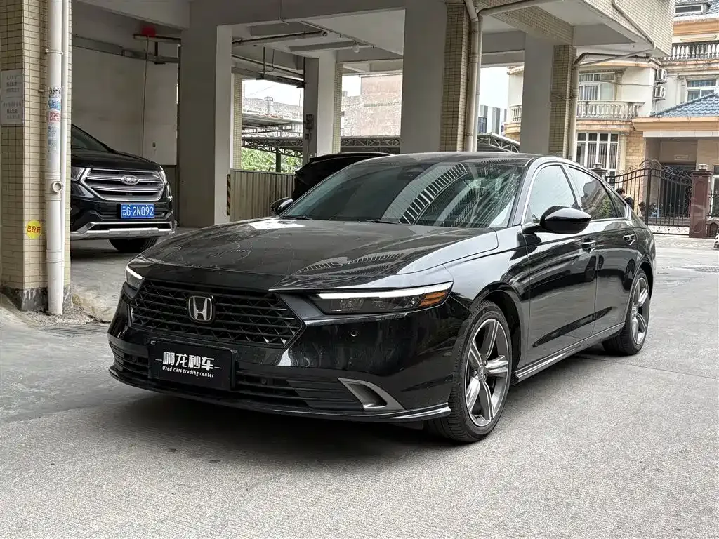 Honda Accord 2023 из CN, фото 1