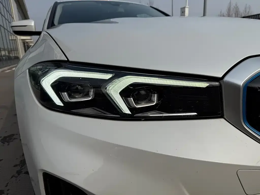 BMW i3 2023 из CN, фото 9
