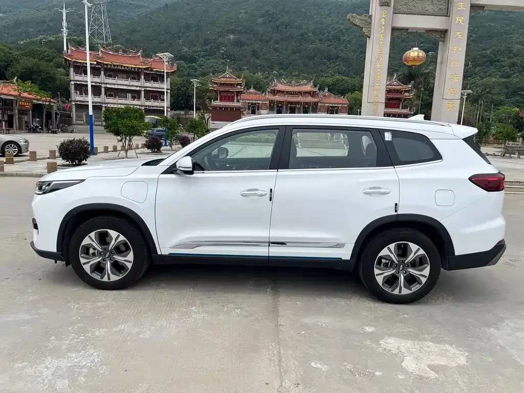 Chery Tiggo 8 PRO NEV 2023 из CN, фото 7
