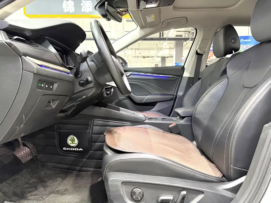 Skoda Octavia 2023 из CN, фото 7