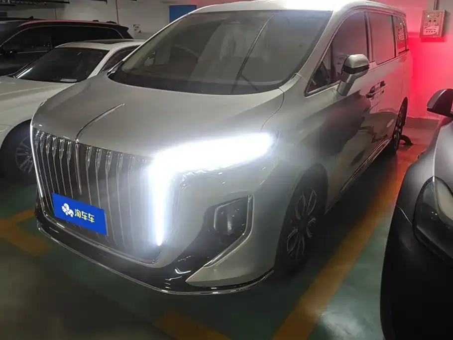 Hongqi HQ9 2022 из CN, фото 1