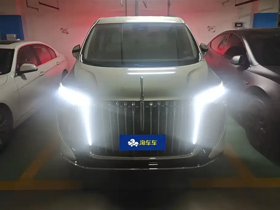 Hongqi HQ9 2022 из CN, фото 8