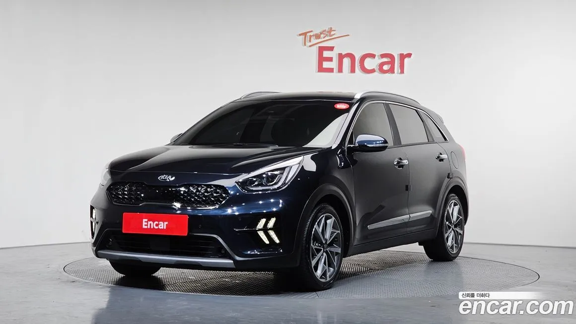 Kia Niro — фото 1
