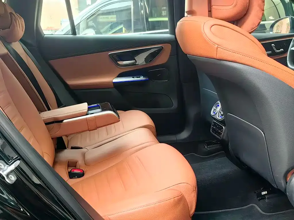 Mercedes-Benz GLC PHEV 2025 из CN, фото 2