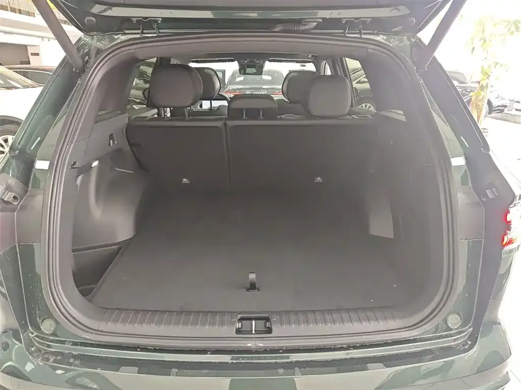 Geely Xingyue L 2025 из CN, фото 8