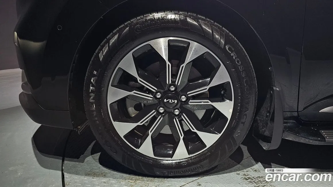 Kia Carnival 2023 из KR, фото 2