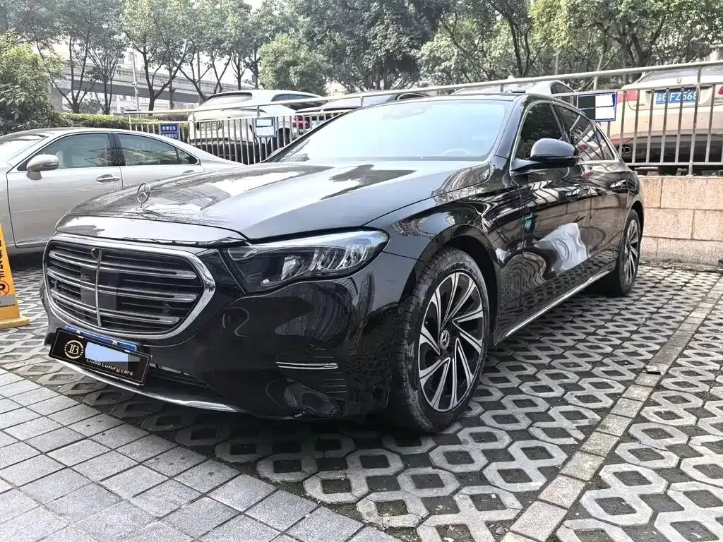 Mercedes-Benz E-Class 2024 из CN, фото 1