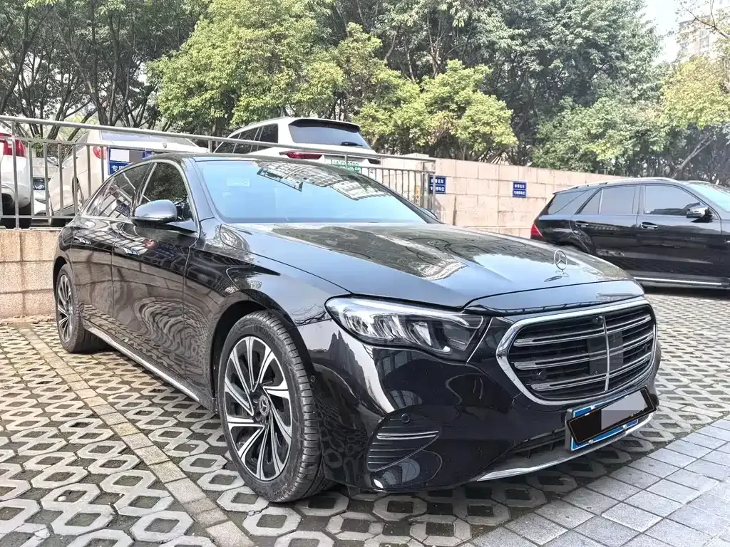 Mercedes-Benz E-Class 2024 из CN, фото 9