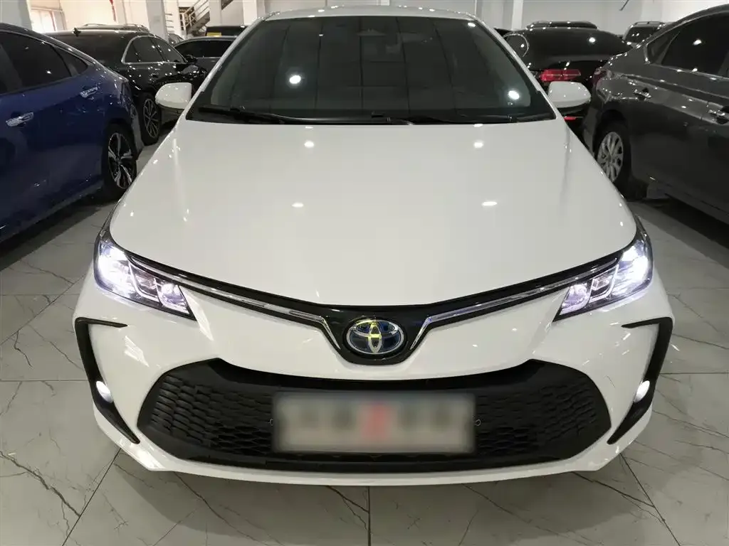 Toyota Corolla 2023 из CN, фото 6