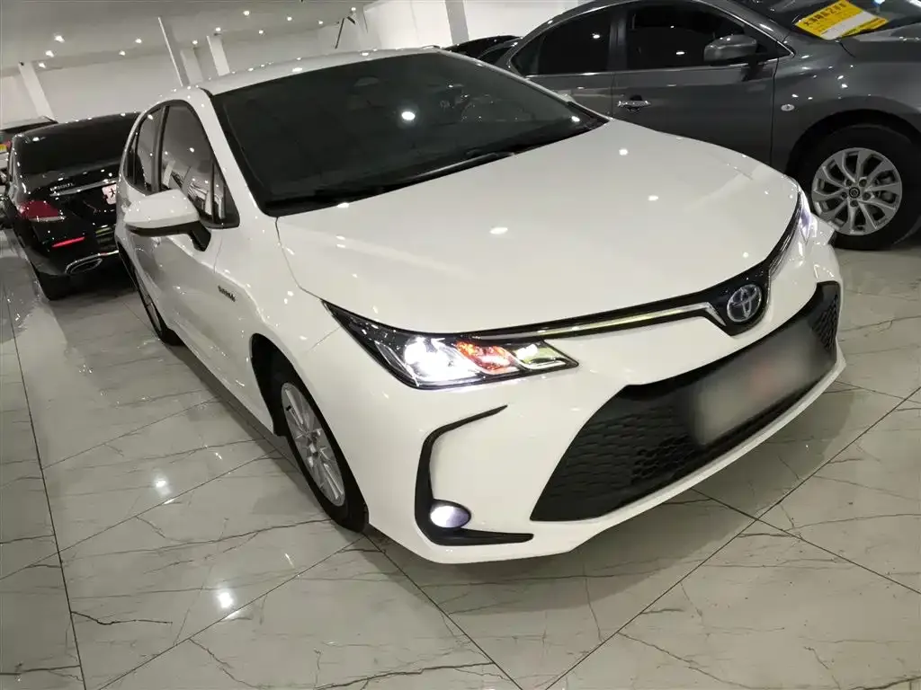 Toyota Corolla 2023 из CN, фото 7