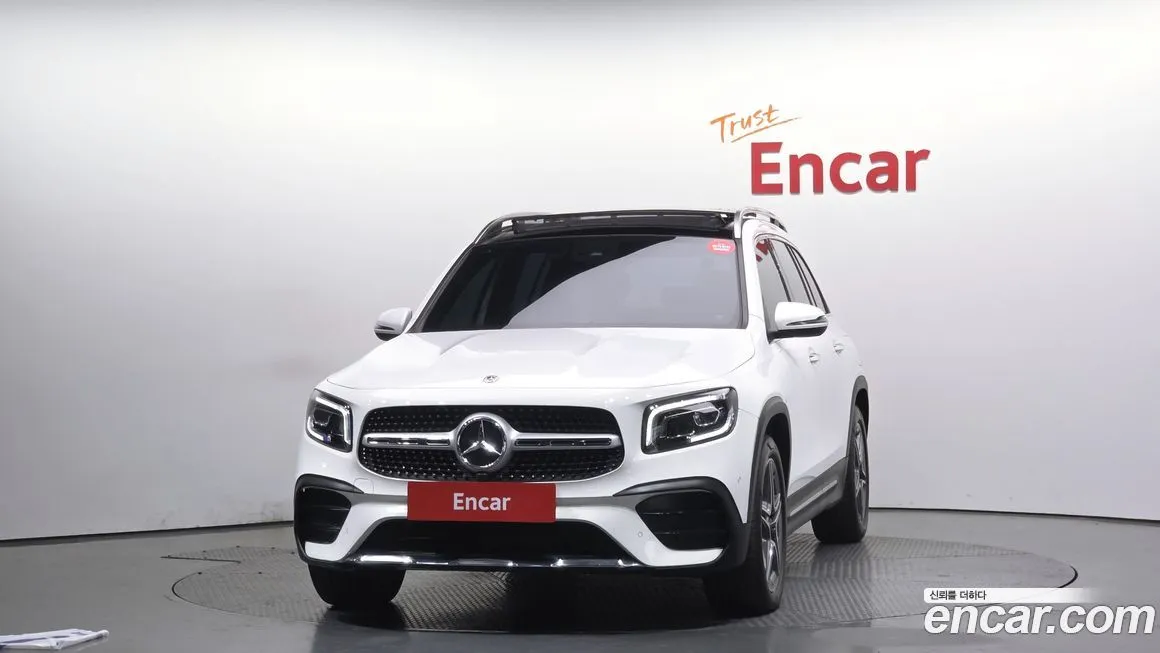 Mercedes-Benz GLB-Class — фото 2