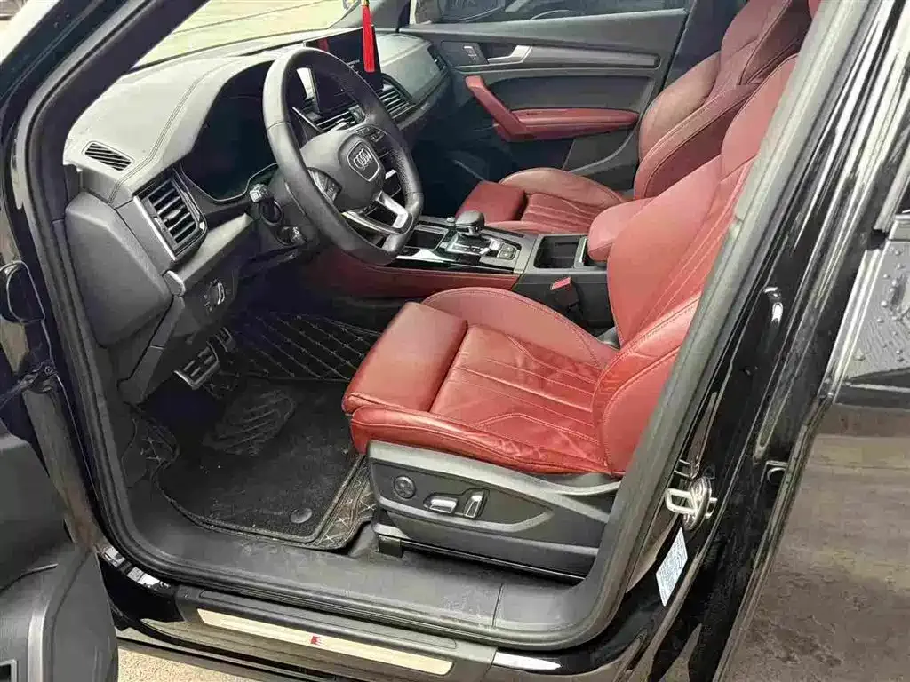 Audi Q5L 2024 из CN, фото 4
