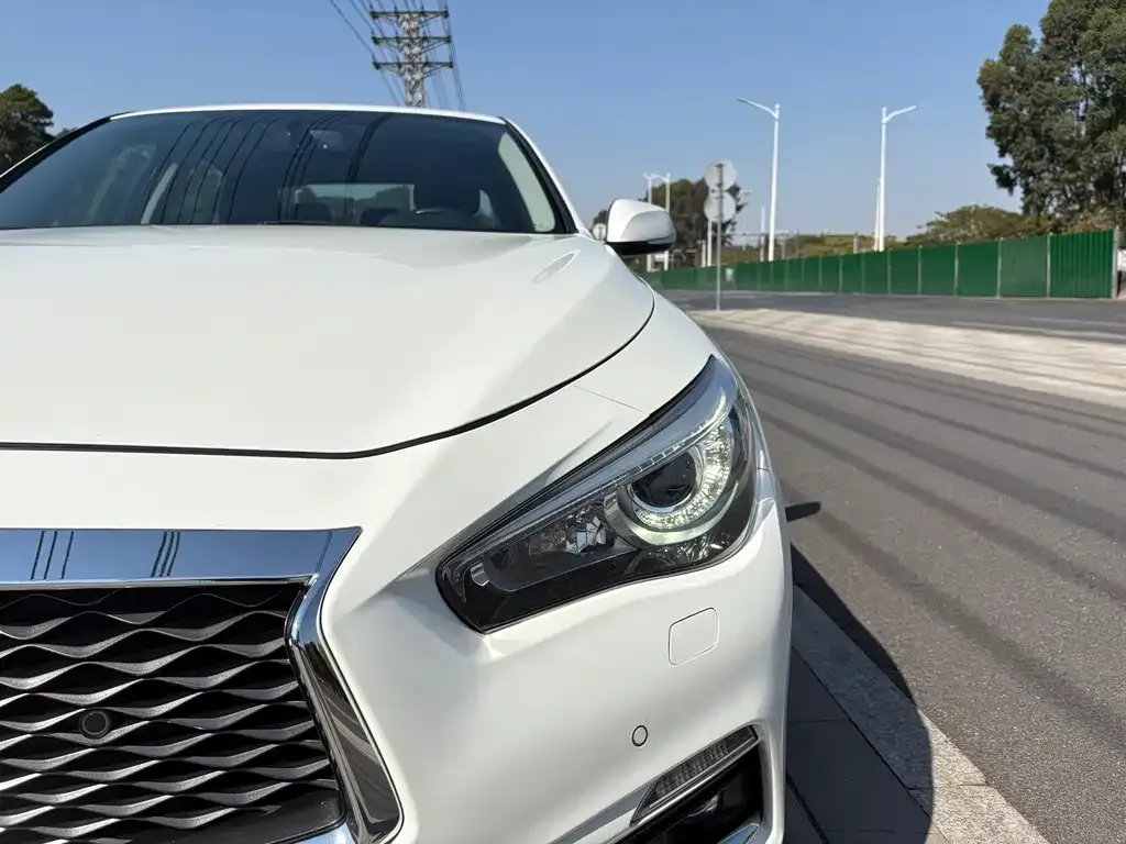 Infiniti Q50L 2022 из CN, фото 5