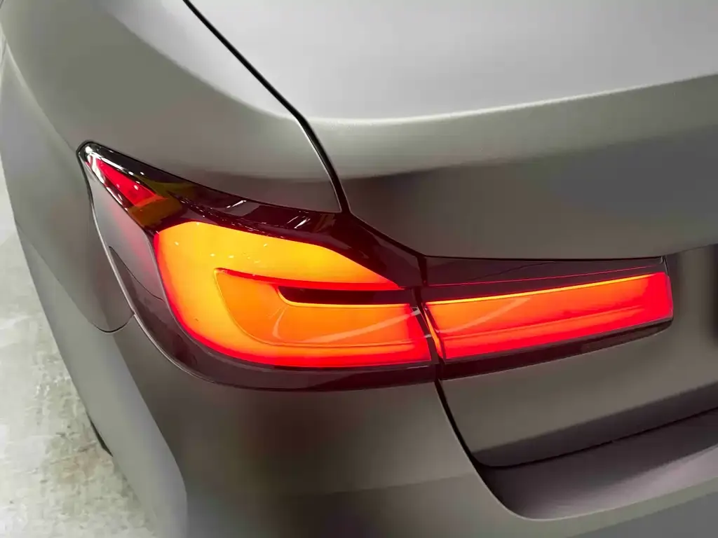 BMW 5 Series 2022 из CN, фото 7
