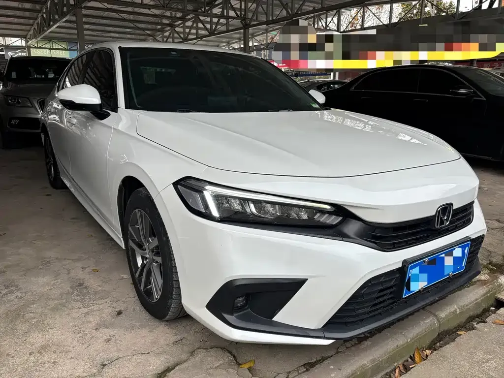 Honda Civic — фото 1