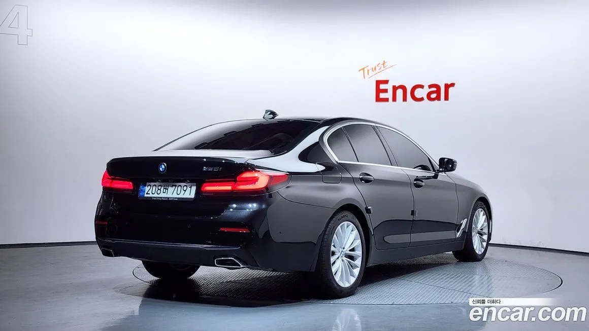 BMW 5-Series 2022 из KR, фото 10