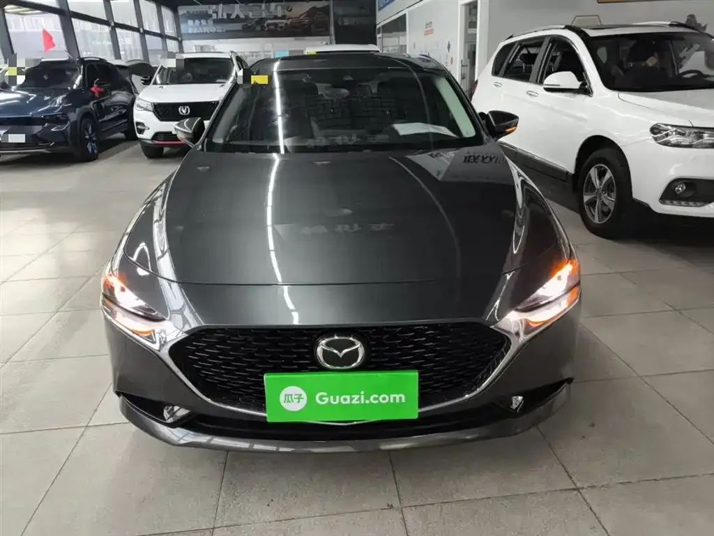 Mazda 3 Axela 2023 из CN, фото 8
