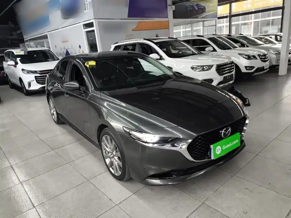 Mazda 3 Axela 2023 из CN, фото 3