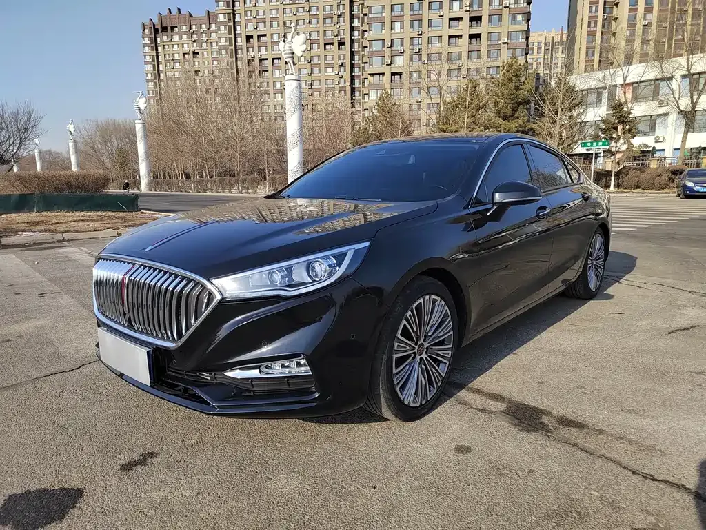 Hongqi H5 — фото 1