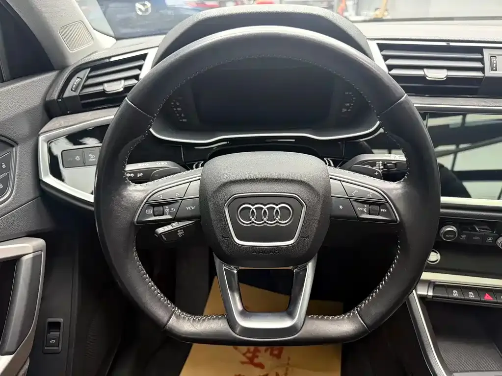 Audi Q3 2021 из CN, фото 2