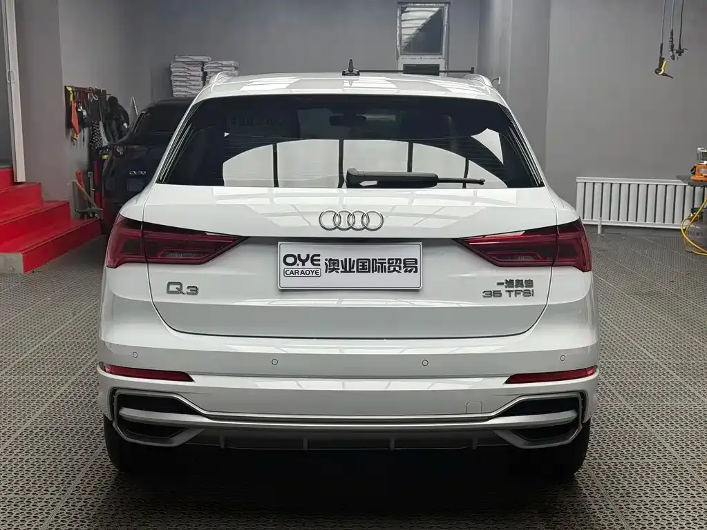 Audi Q3 2021 из CN, фото 4