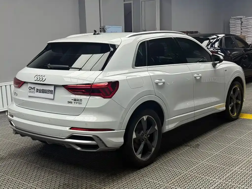 Audi Q3 2021 из CN, фото 8