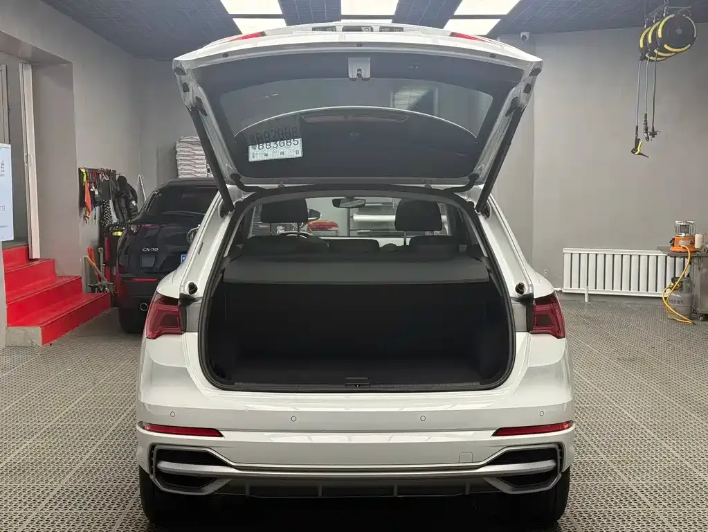Audi Q3 2021 из CN, фото 9