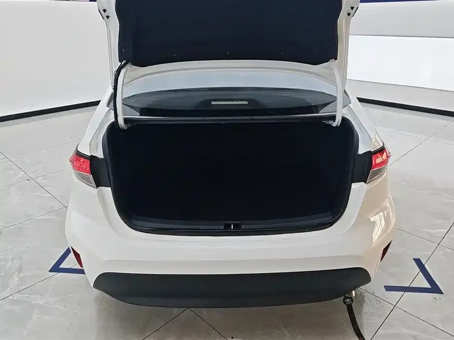 Toyota Levin 2024 из CN, фото 5