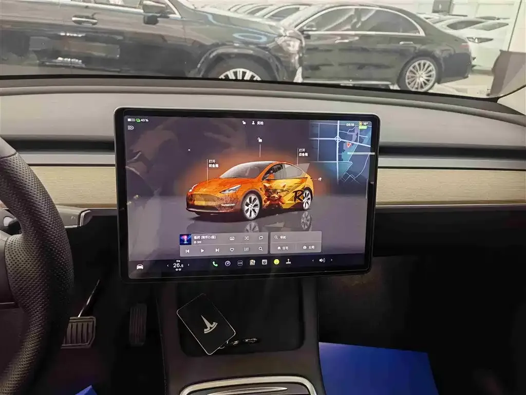 Tesla Model Y — фото 9