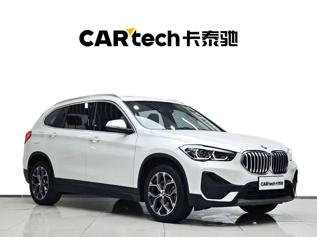 BMW X1 2022 из CN, фото 3