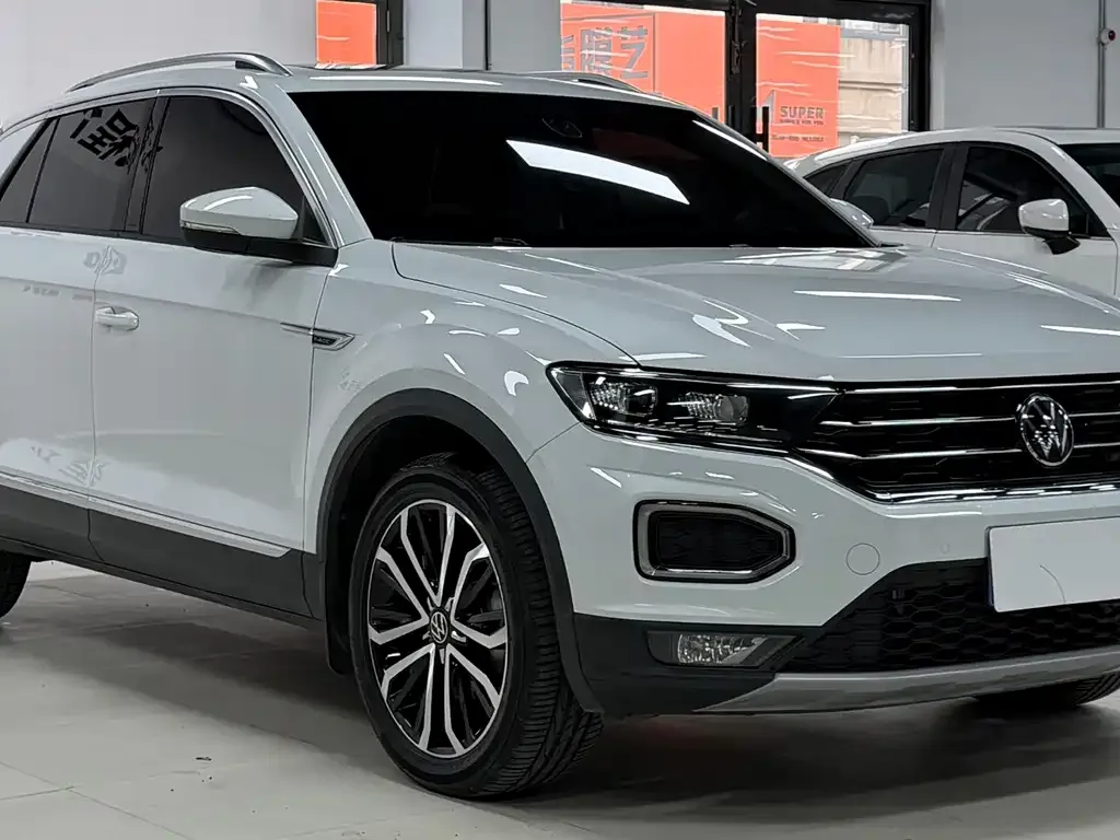 Volkswagen T-Roc 2023 из CN, фото 4