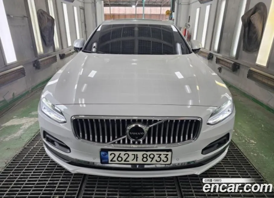 Volvo S90 — фото 1