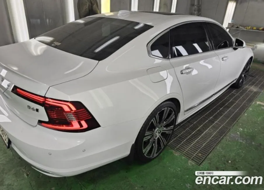Volvo S90 — фото 2