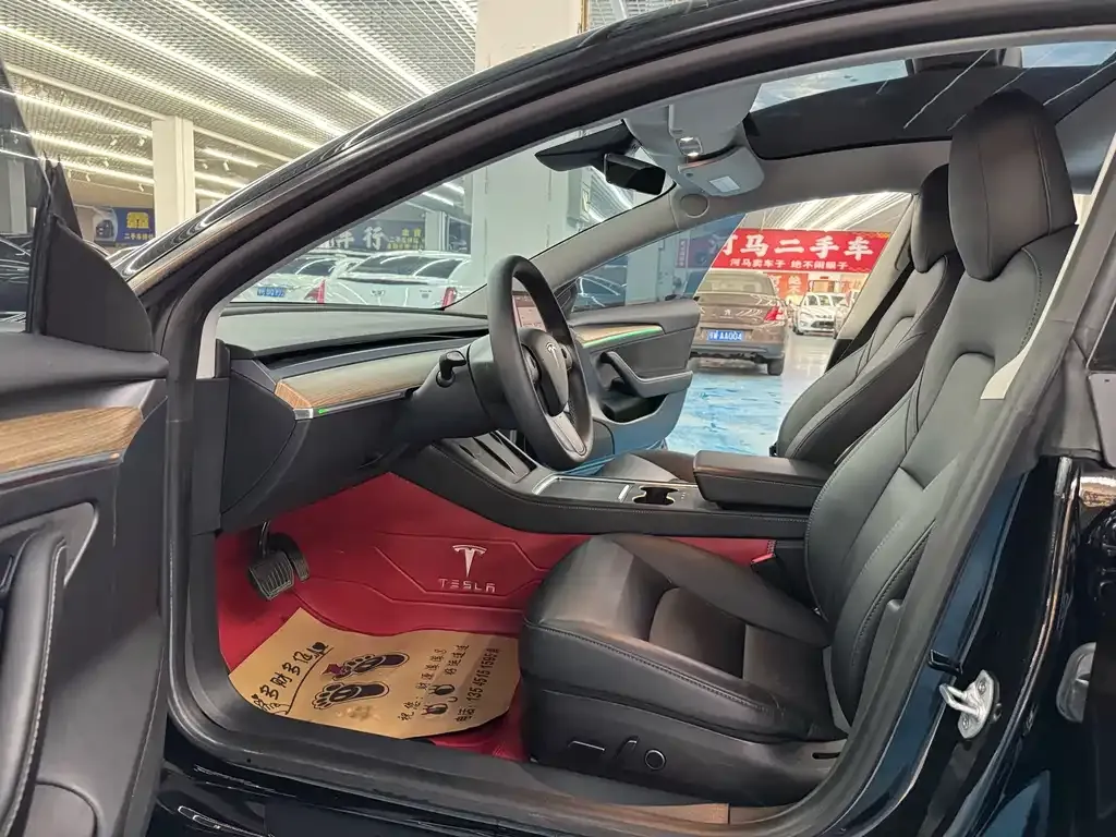 Tesla Model 3 2023 из CN, фото 4