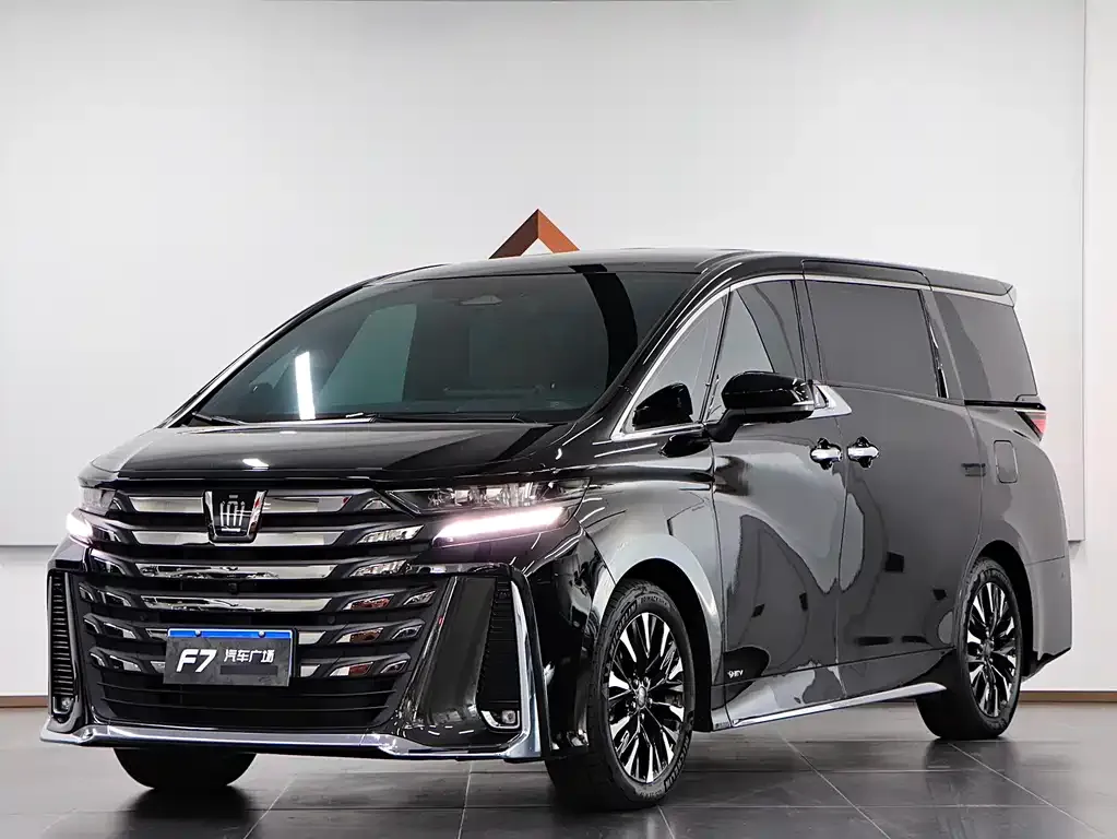 Toyota Vellfire 2024 из CN, фото 1