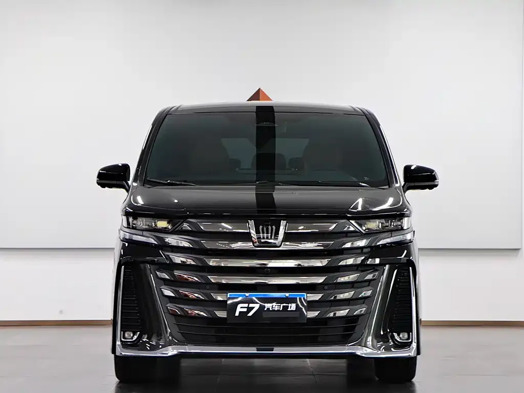 Toyota Vellfire 2024 из CN, фото 7