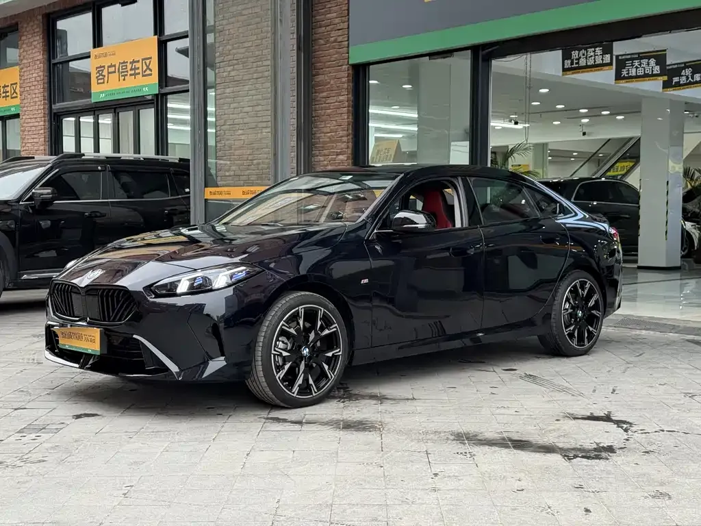 BMW 2 Series 2025 из CN, фото 9