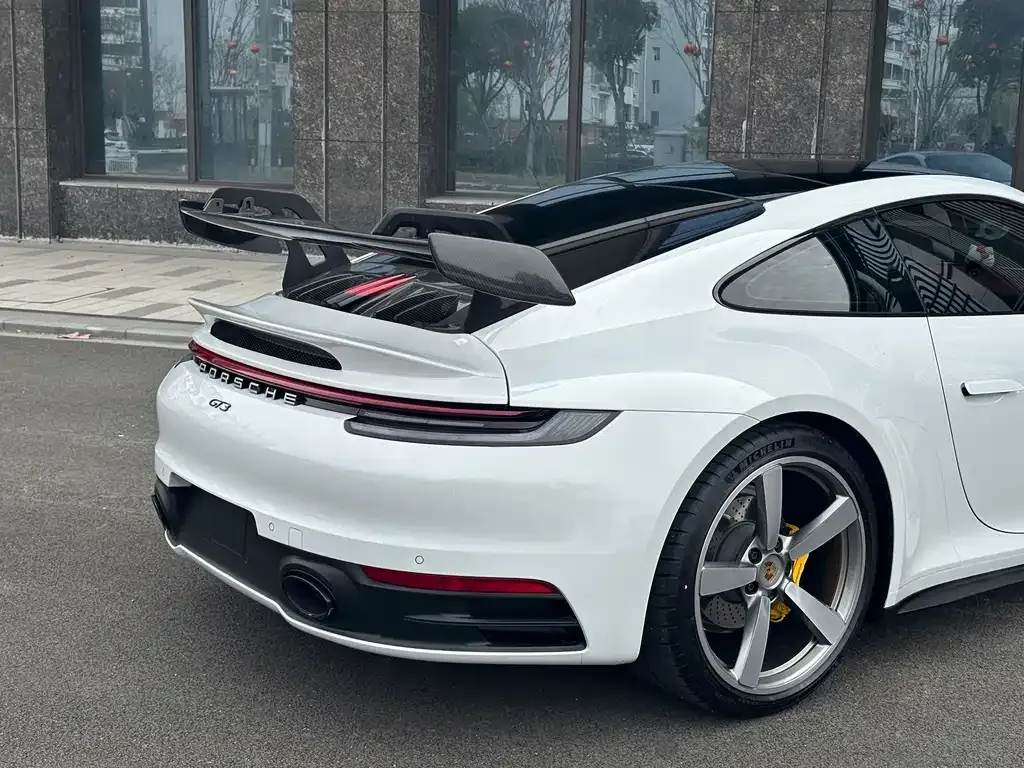 Porsche 911 2023 из CN, фото 4