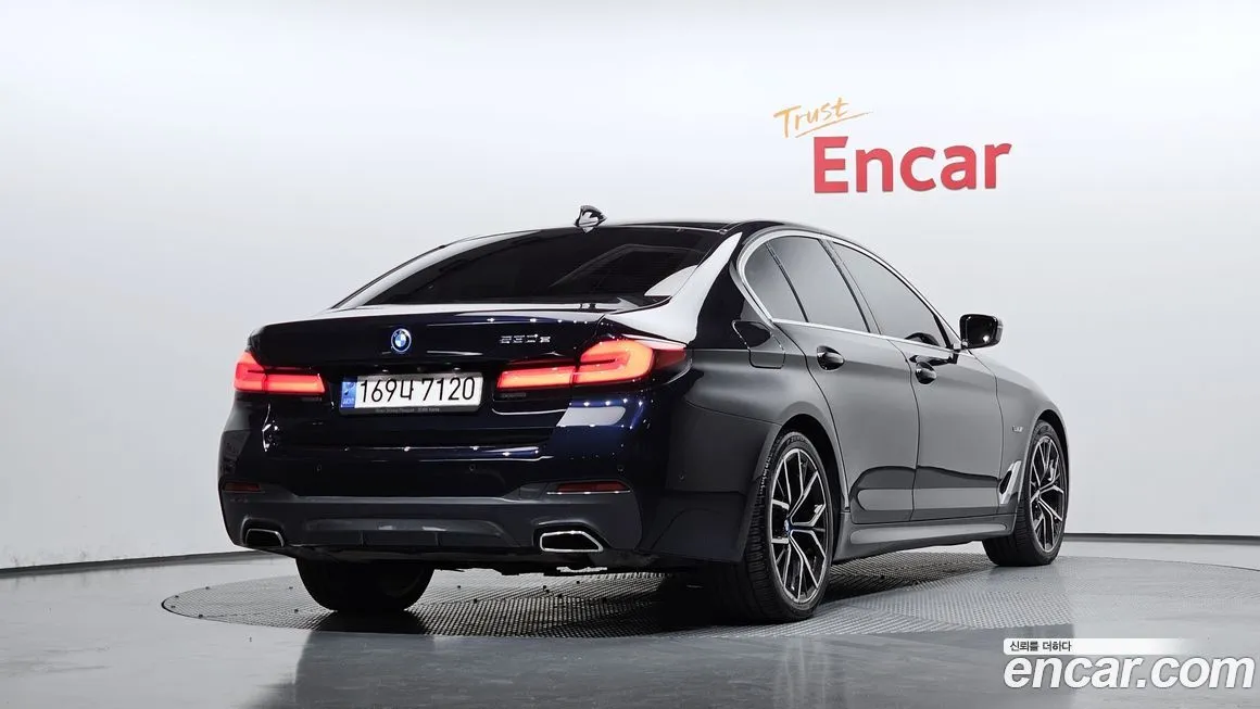 BMW 5-Series 2022 из KR, фото 4