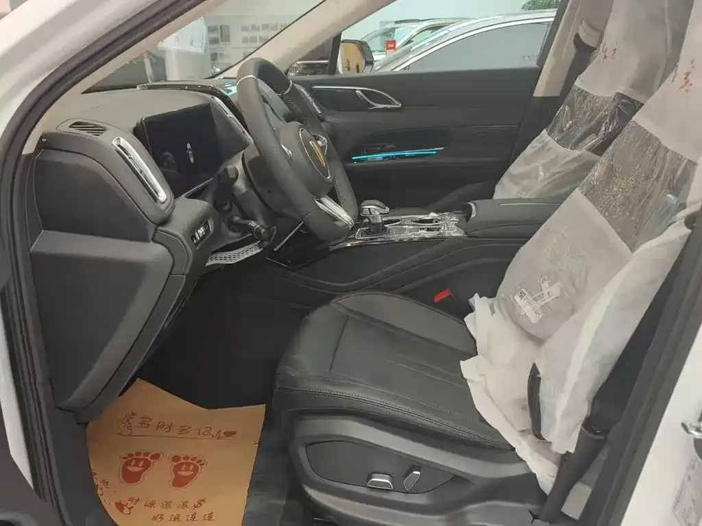 Hongqi HS3 PHEV 2026 из CN, фото 7