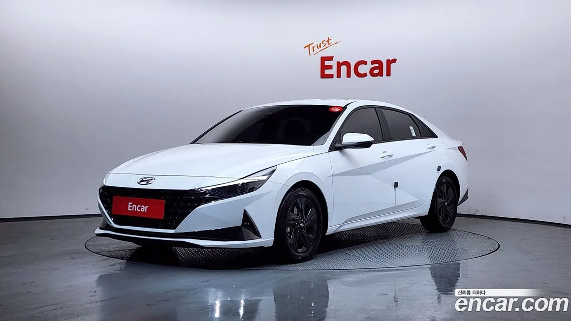 Hyundai AVANTE 2023 из KR, фото 1