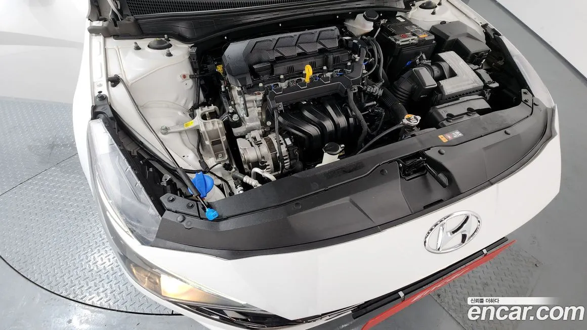 Hyundai AVANTE 2023 из KR, фото 9