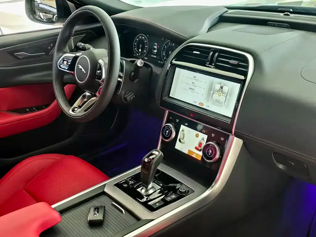 Jaguar XEL 2025 из CN, фото 10
