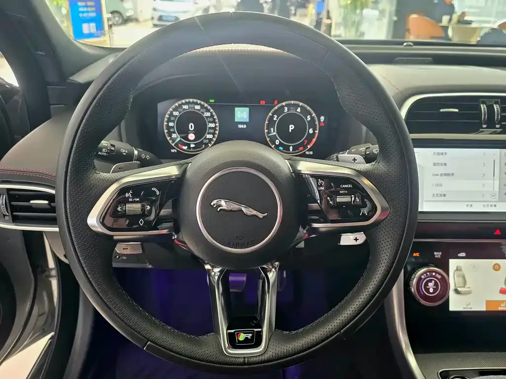 Jaguar XEL 2025 из CN, фото 9