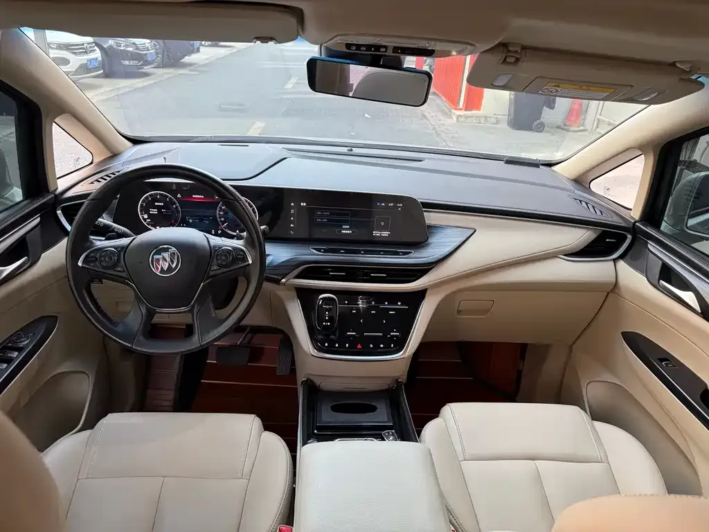 Buick GL8 2022 из CN, фото 3