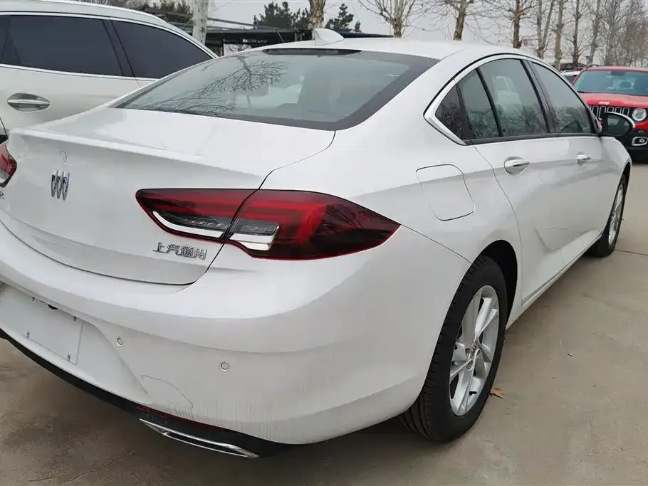 Buick Regal — фото 5